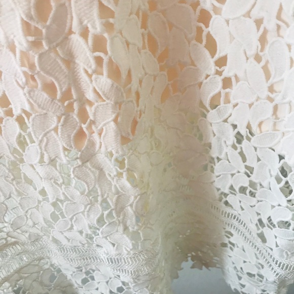 NWT!! Beautiful Hallow Out Midi Dress White (M) - Picture 6 of 11